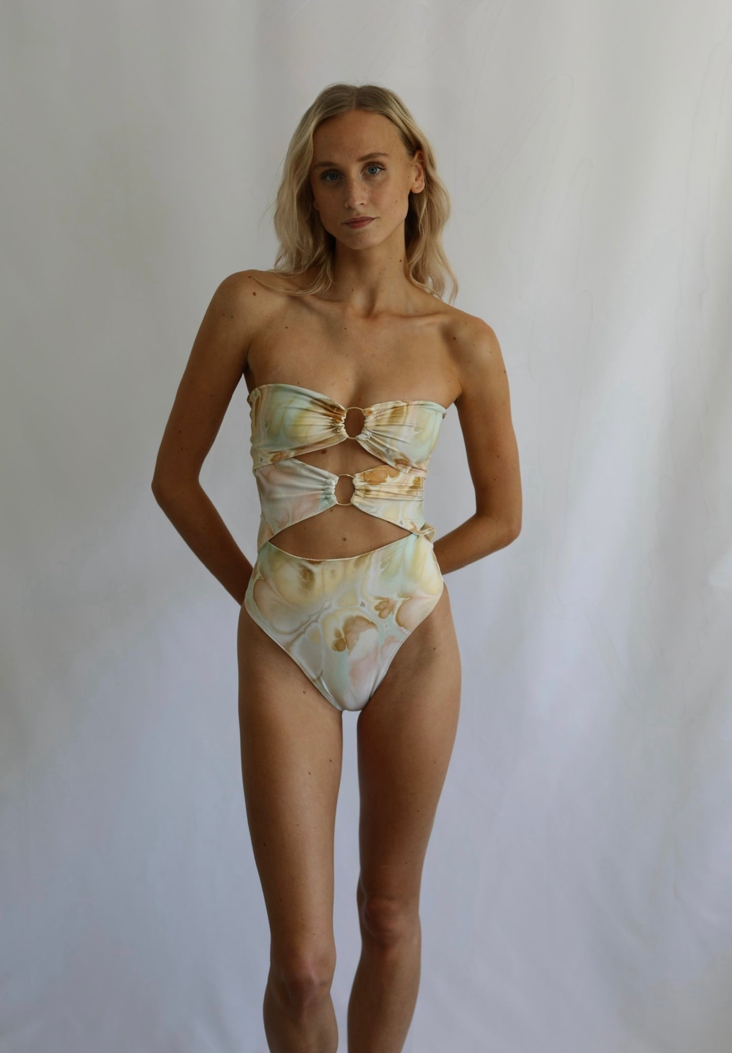 Sun-kissed Reversible O Ring Swimsuit - Marble Drift / Ivory