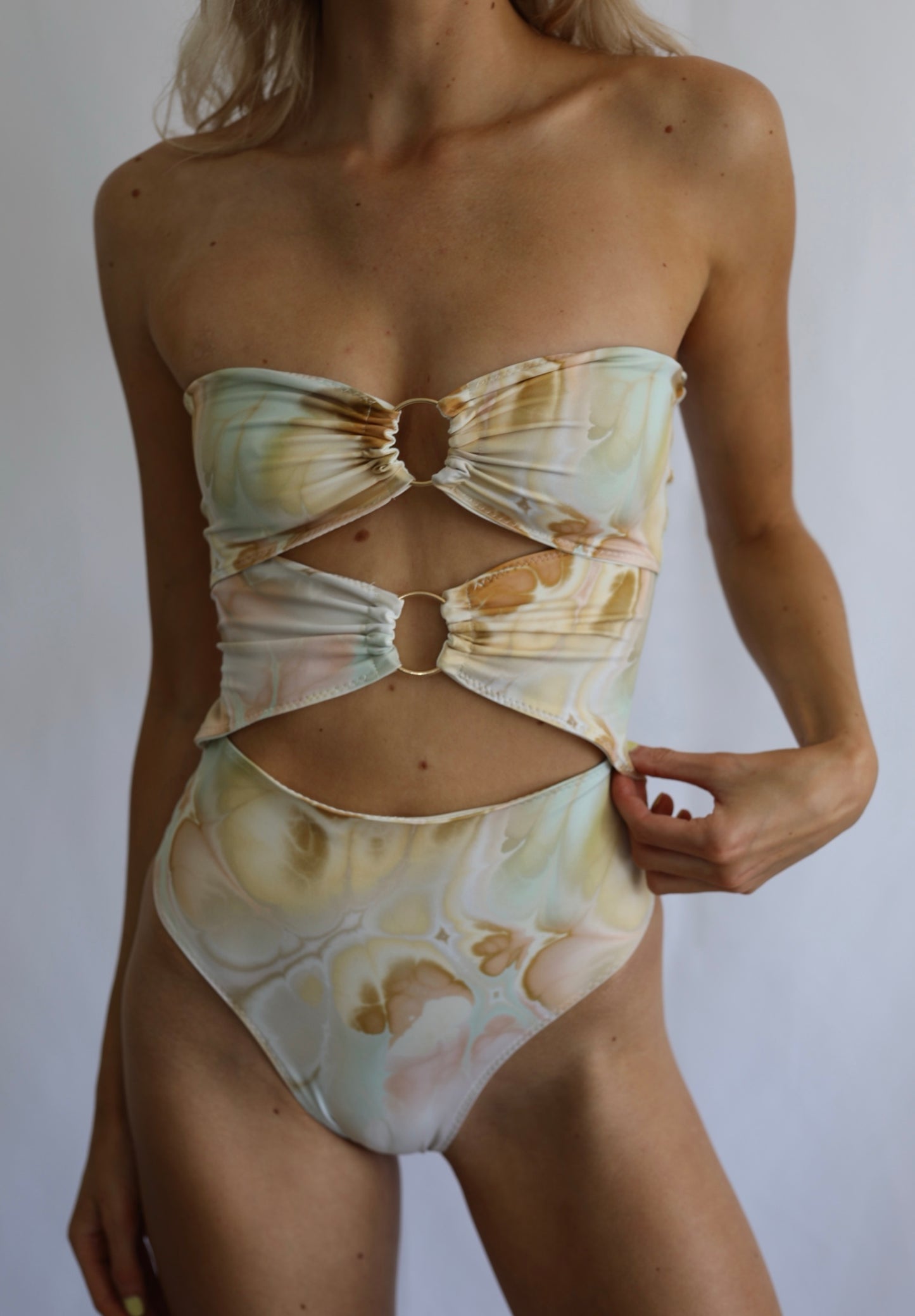 Sun-kissed Reversible O Ring Swimsuit - Marble Drift / Ivory