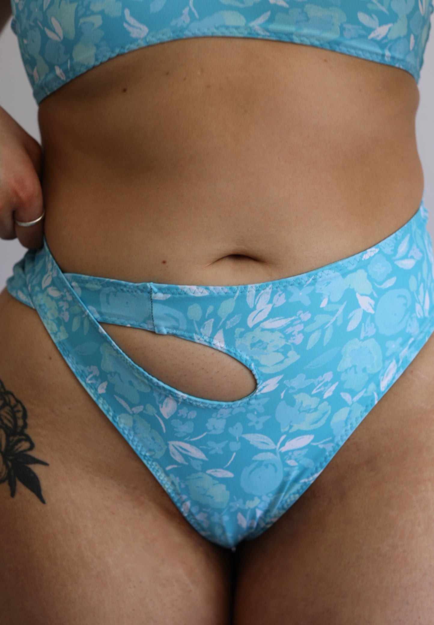 Sandy Cheeks Reversible Thong Cut Out Bikini Bottoms - Aqua Bloom / Blue