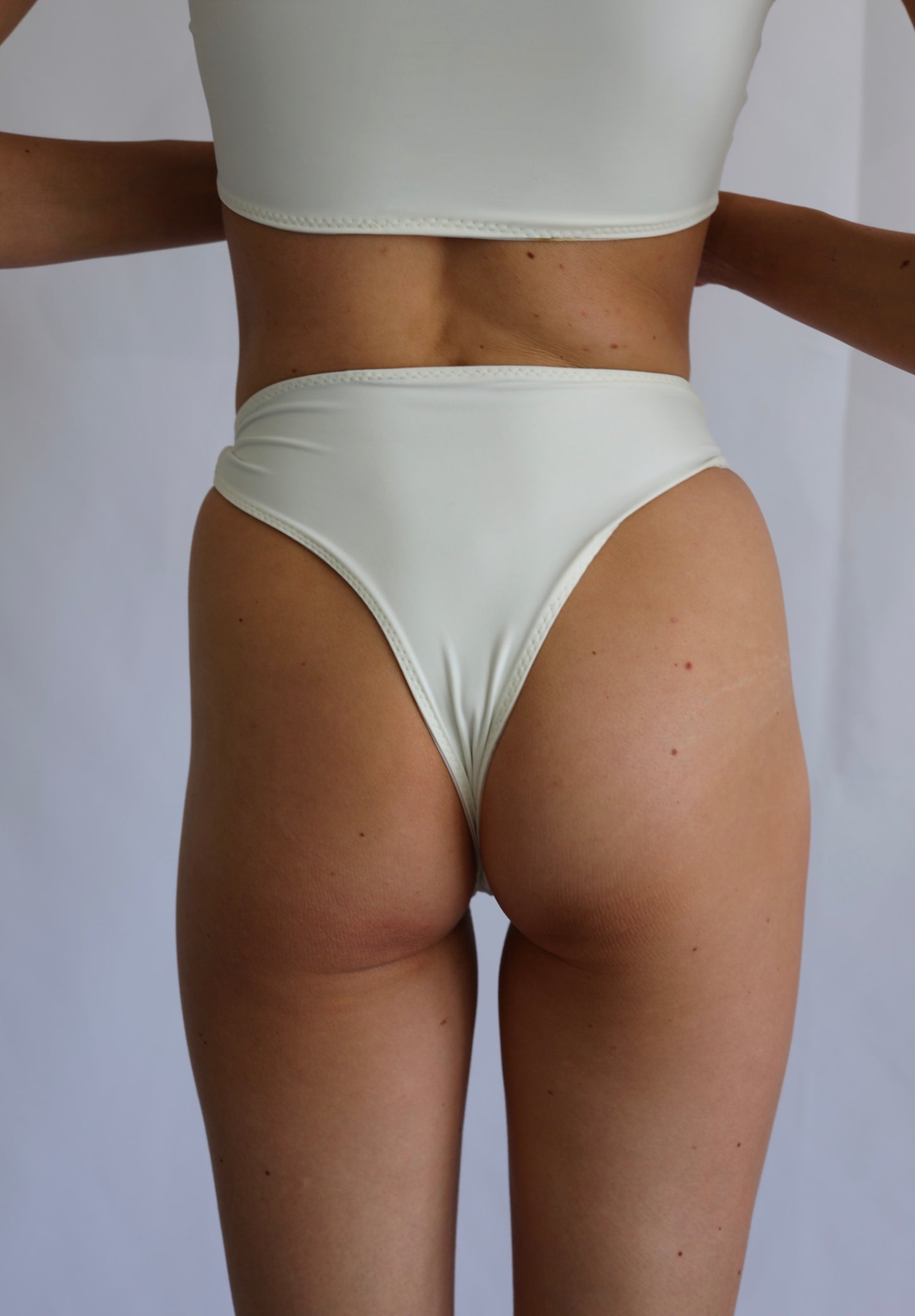 Sandy Cheeks Reversible Thong Cut Out Bikini Bottoms - Marble Drift / Ivory