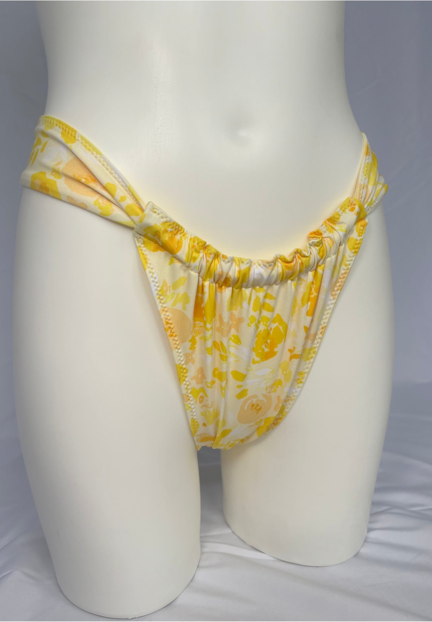 Shore Thing Reversible Cheeky Bikini Bottoms - Lemon Peony