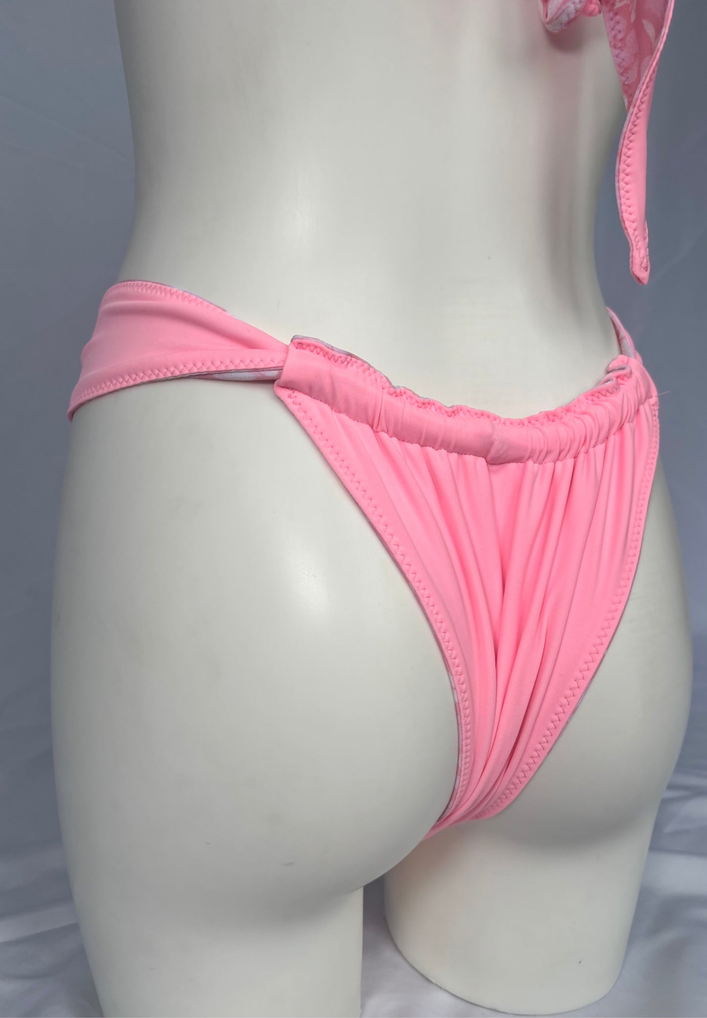 Shore Thing Reversible Cheeky Bikini Bottoms - Blushed Petal