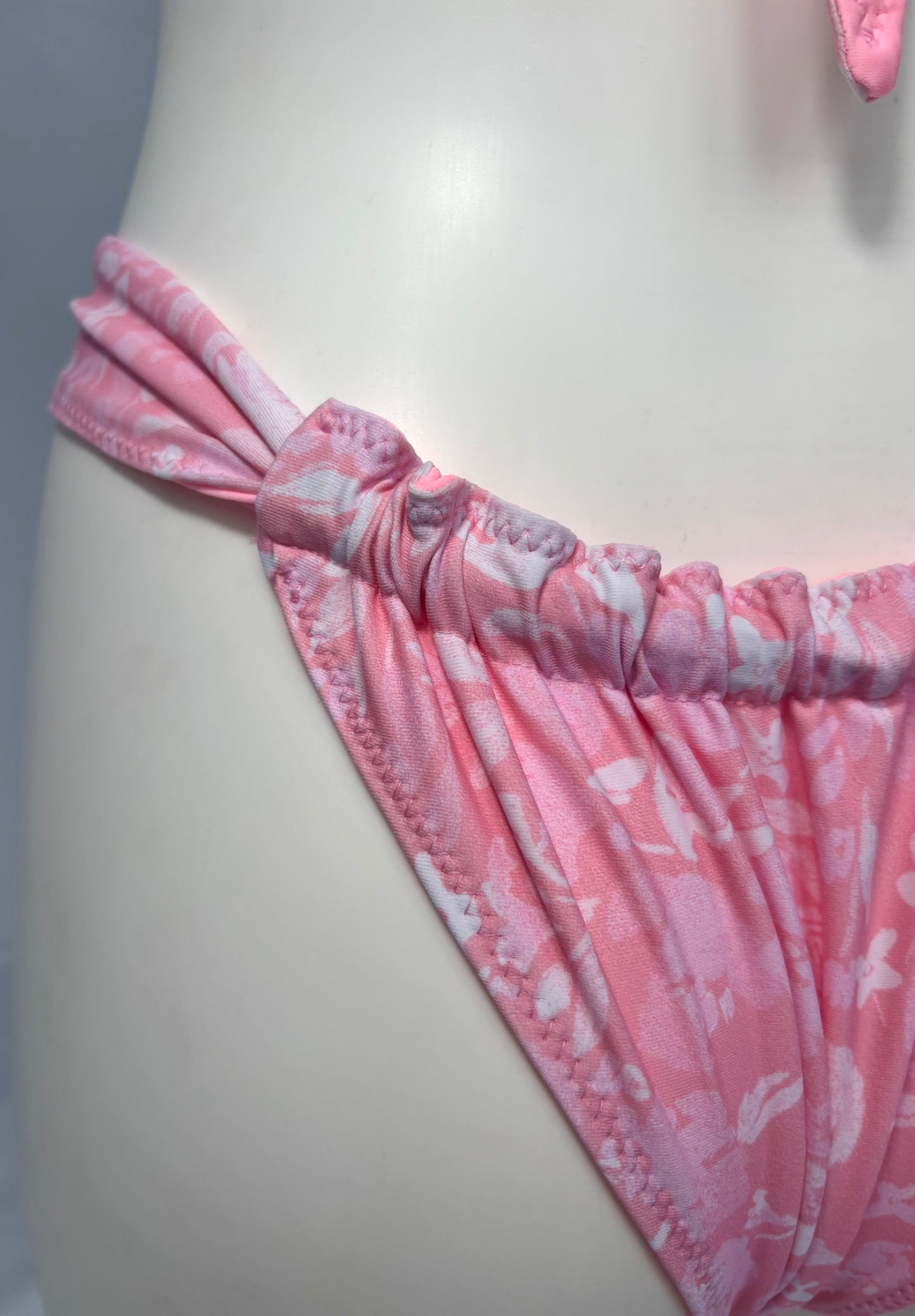 Shore Thing Reversible Cheeky Bikini Bottoms - Blushed Petal