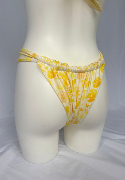Shore Thing Reversible Cheeky Bikini Bottoms - Lemon Peony